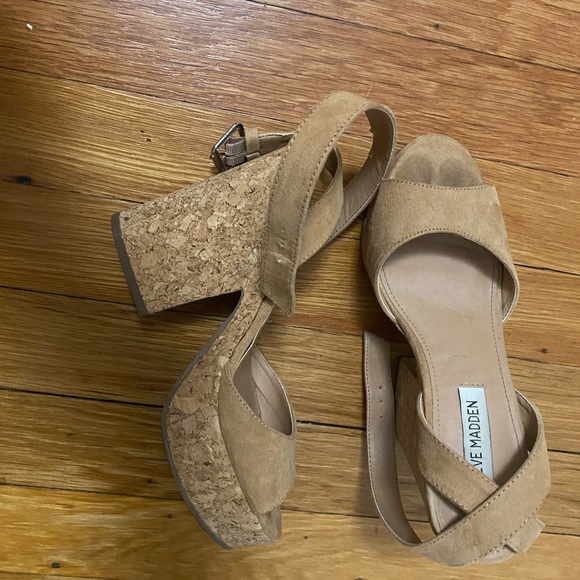 Steve Madden Cork Wedges (lightly worn) - Picture 2 of 2